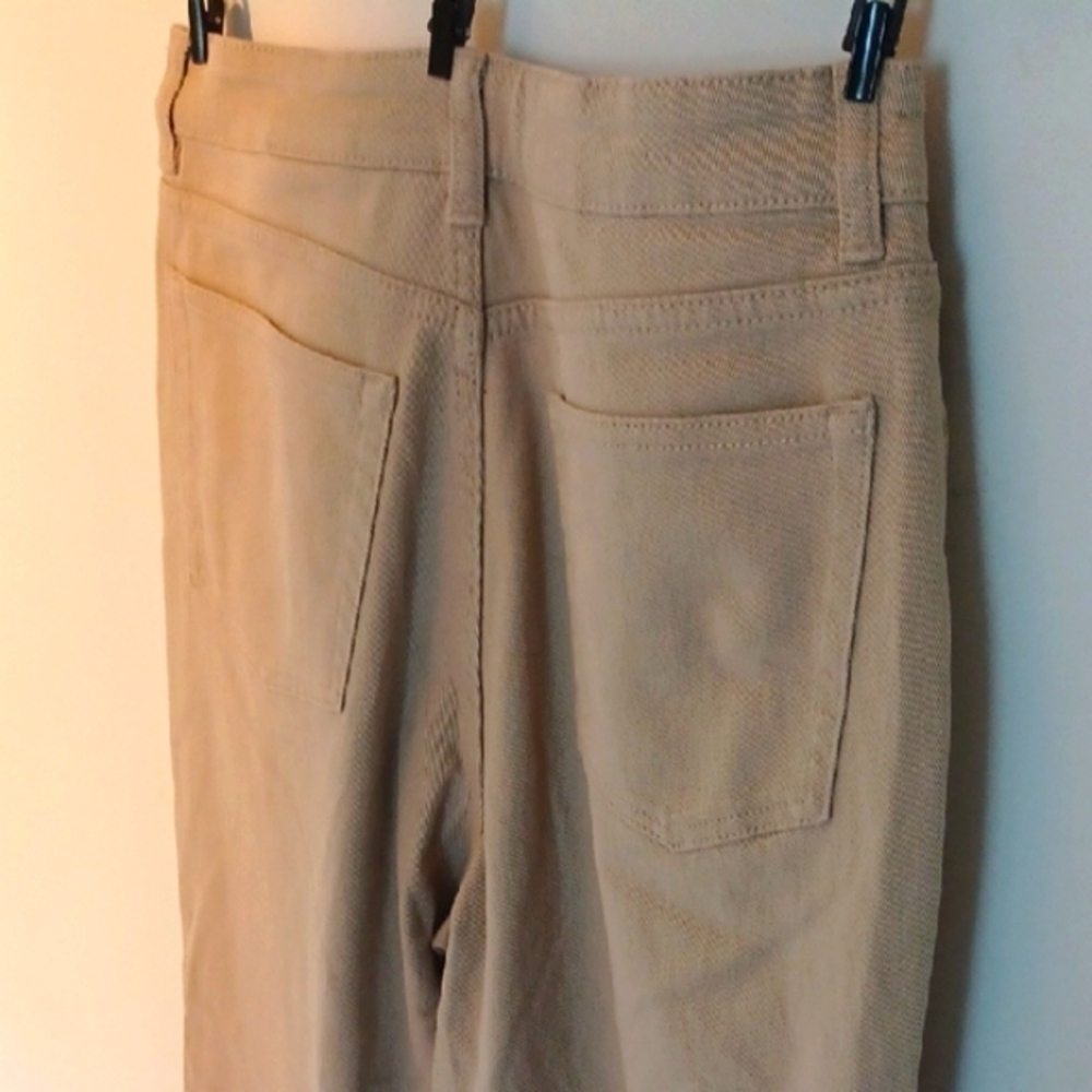 H&M Divided Tan Straight Leg Jeans, Size 6 - Picture 6 of 8